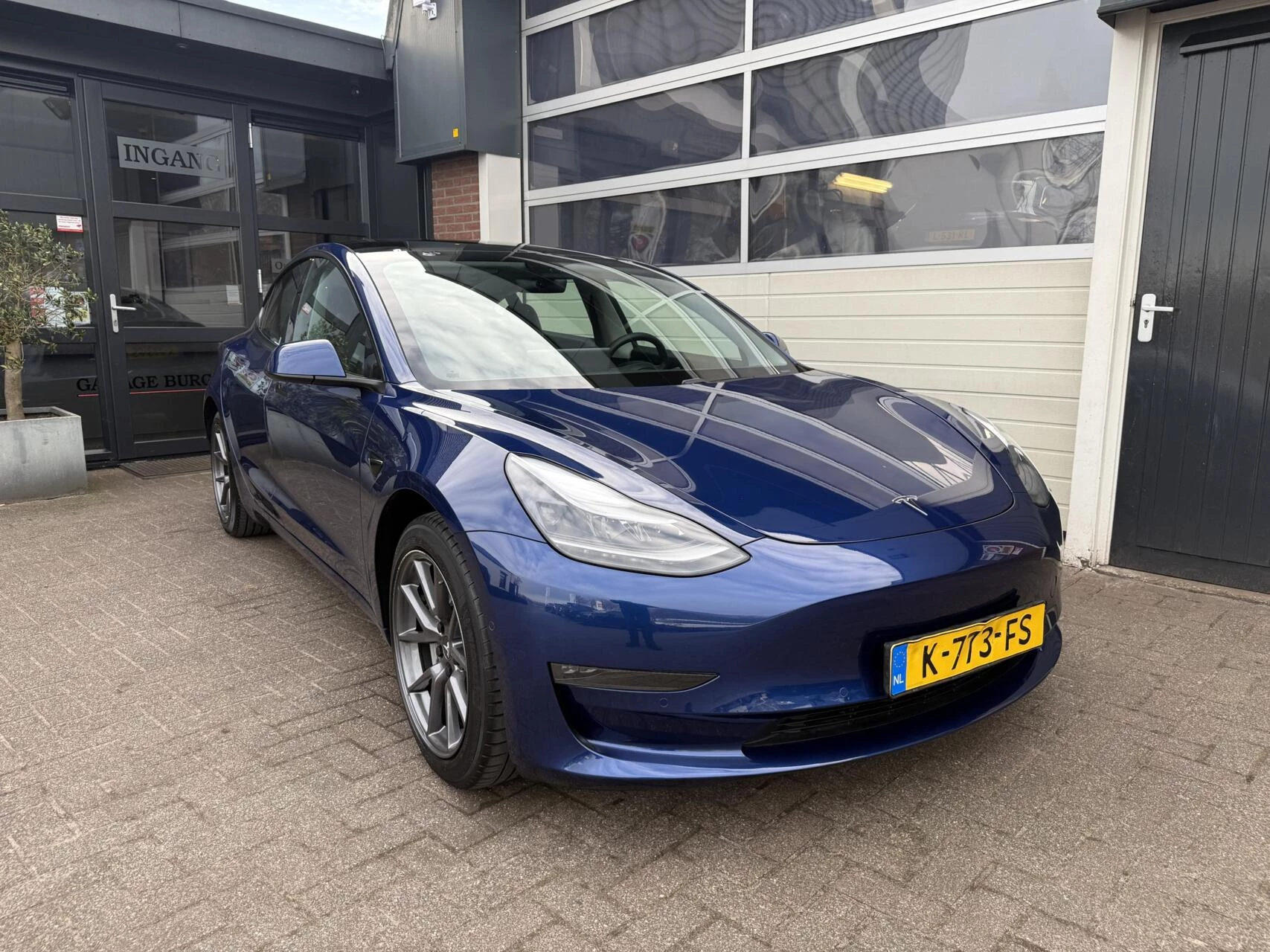 Hoofdafbeelding Tesla Model 3