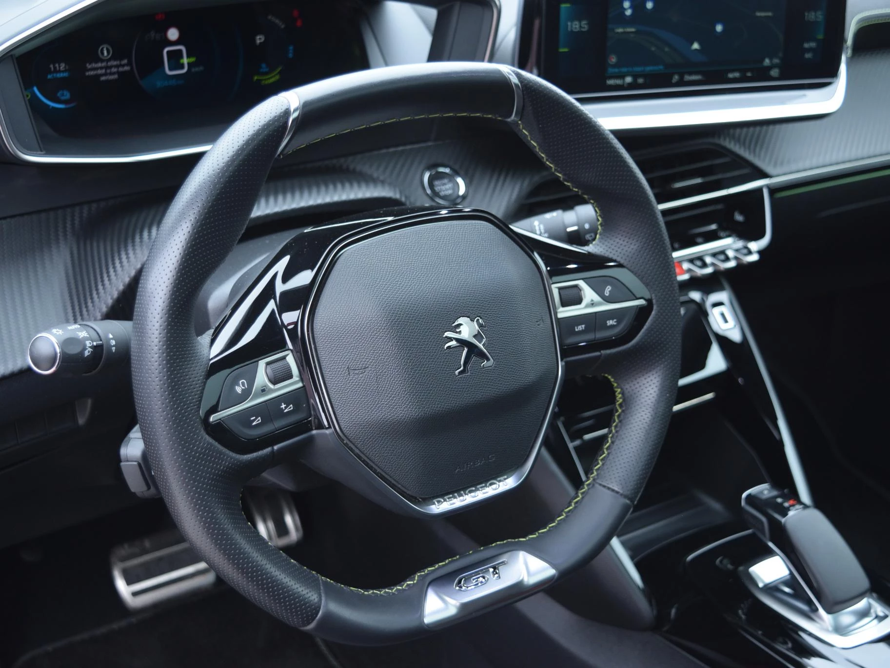 Hoofdafbeelding Peugeot e-208