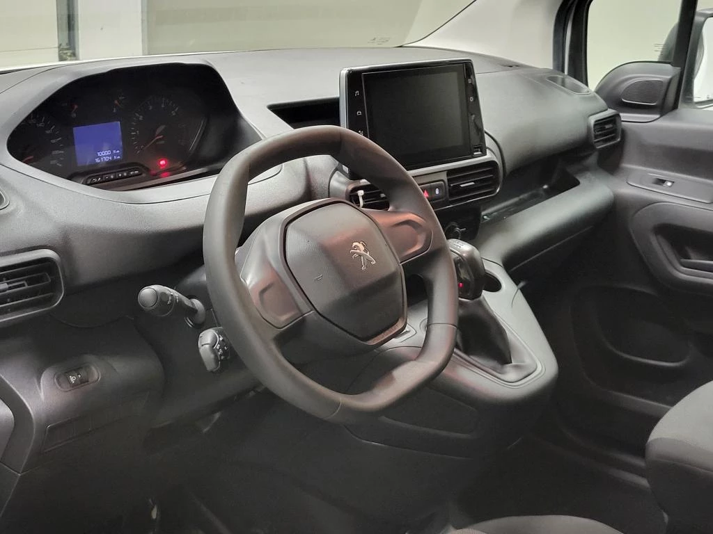 Hoofdafbeelding Peugeot Partner