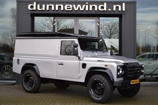 Hoofdafbeelding Land Rover Defender Land Rover Defender 110 HT 2.2d AIRCO*CV*Electische Ramen