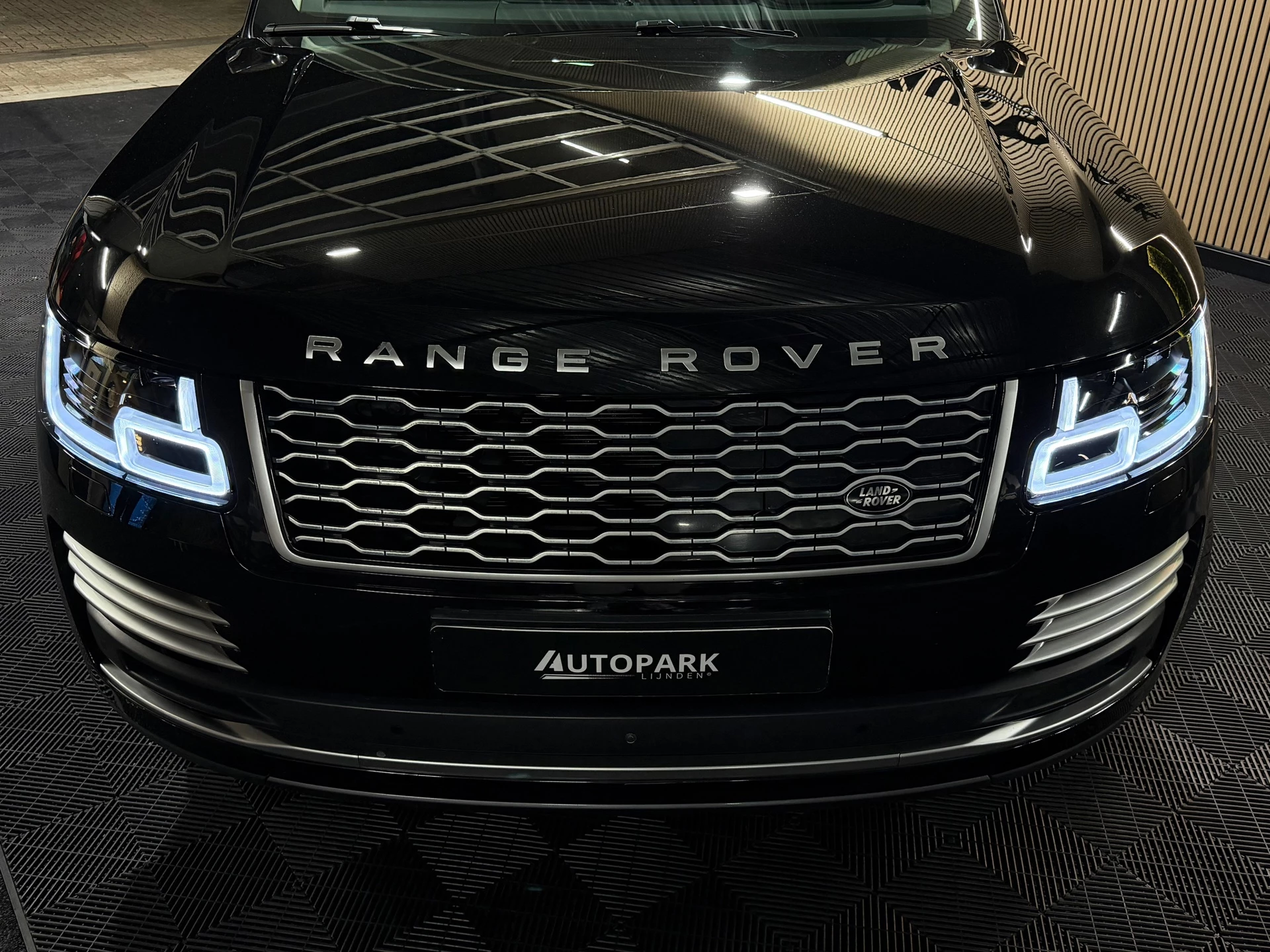 Hoofdafbeelding Land Rover Range Rover