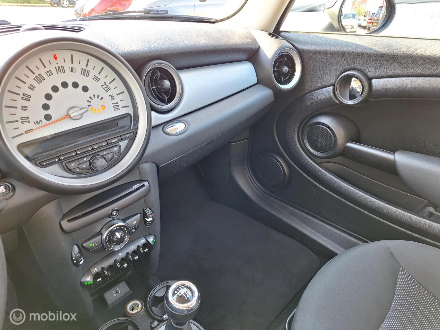 Hoofdafbeelding MINI One