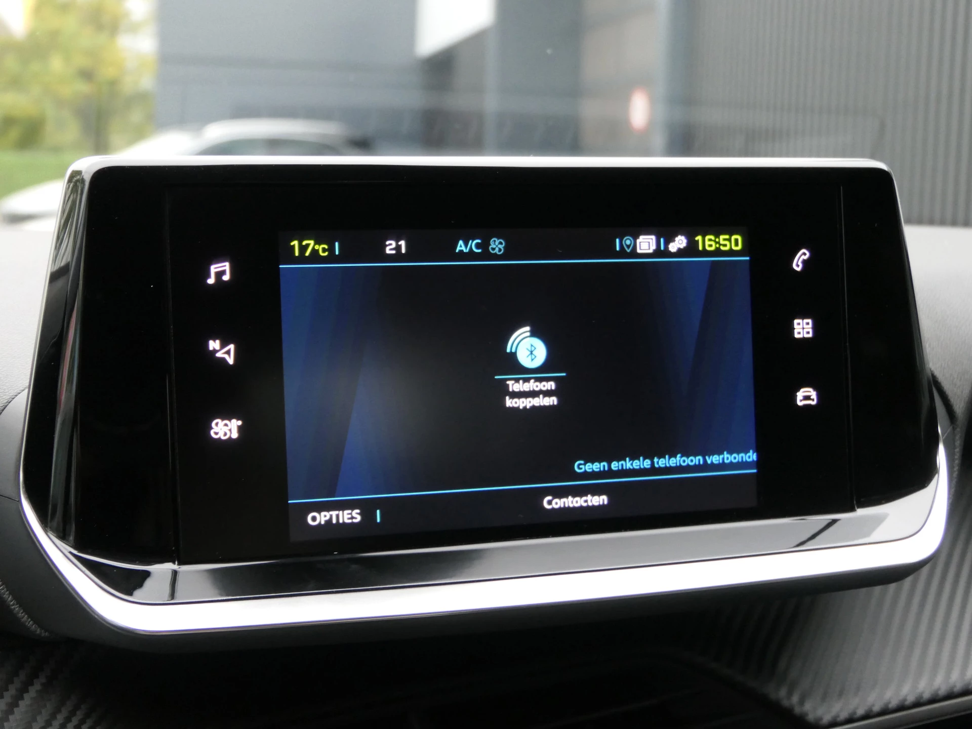 Hoofdafbeelding Peugeot e-208