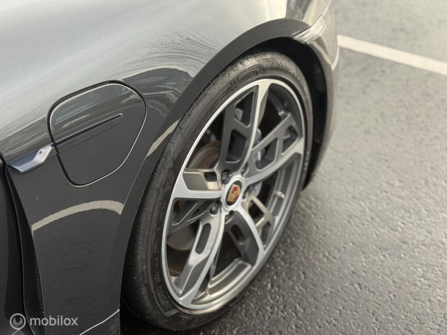 Hoofdafbeelding Porsche Taycan