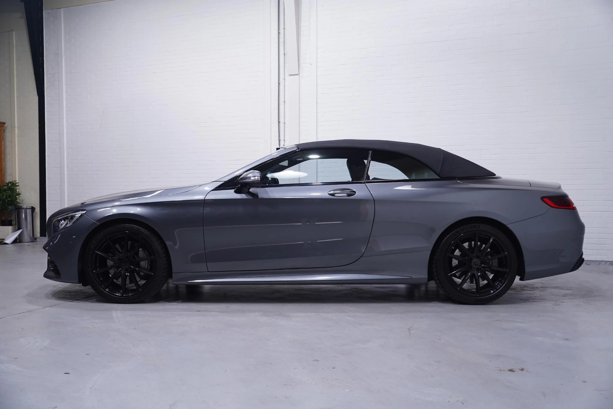 Hoofdafbeelding Mercedes-Benz S-Klasse
