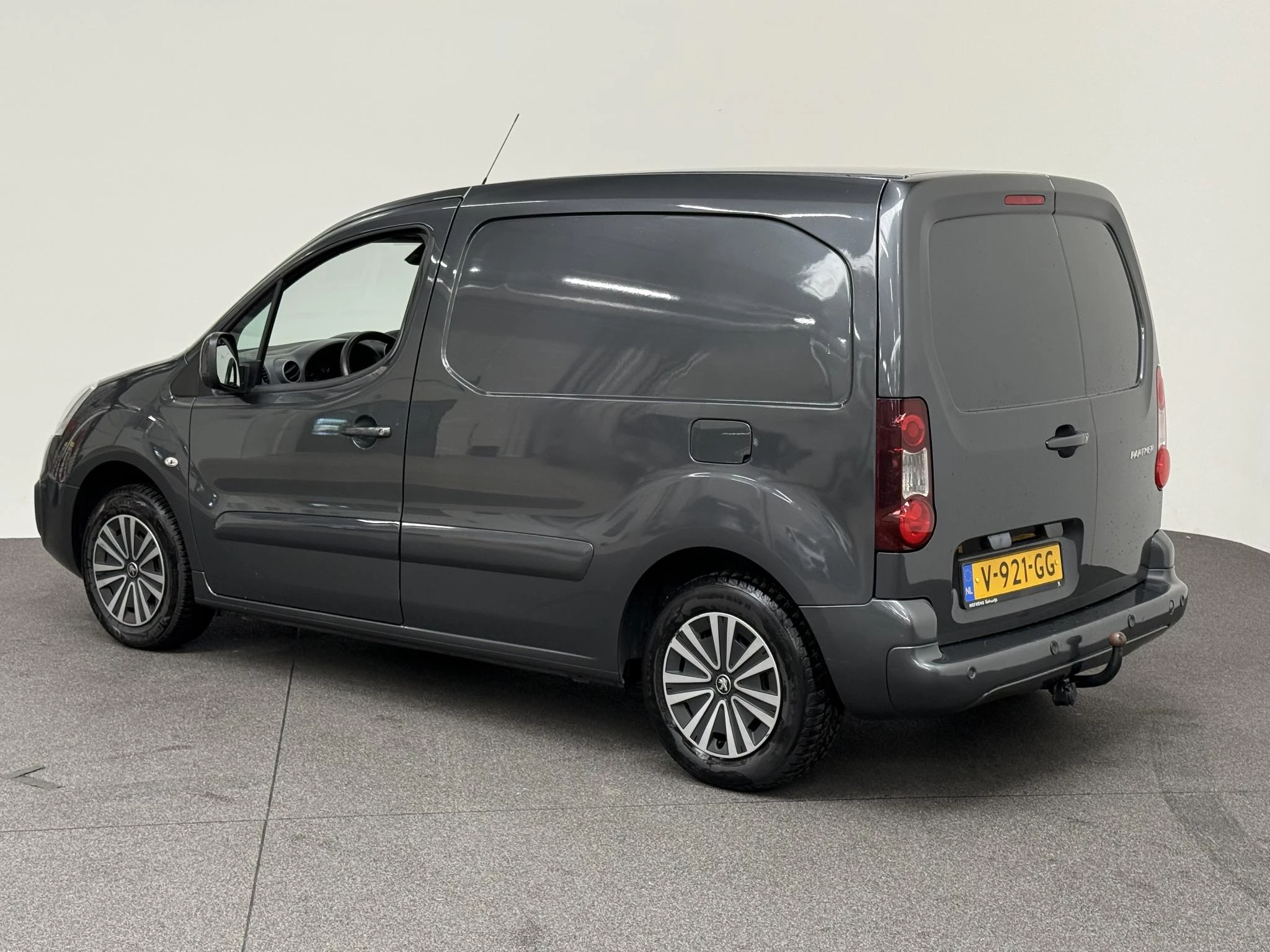 Hoofdafbeelding Peugeot Partner