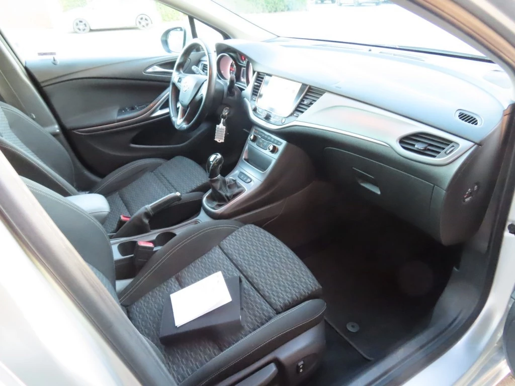 Hoofdafbeelding Opel Astra