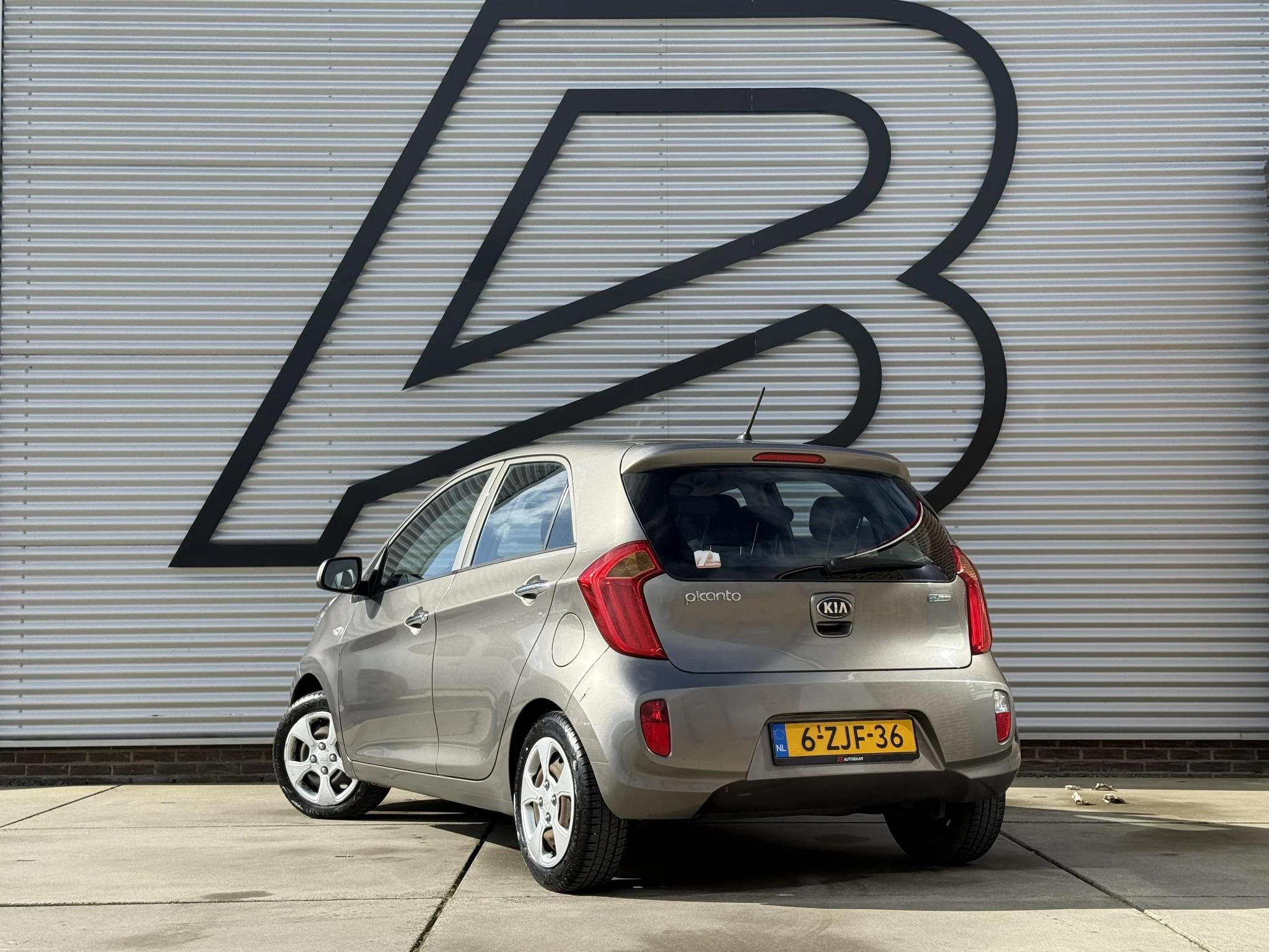 Hoofdafbeelding Kia Picanto