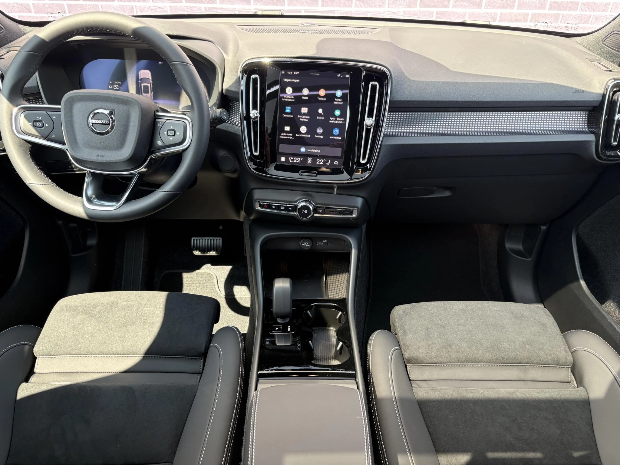 Hoofdafbeelding Volvo EX40