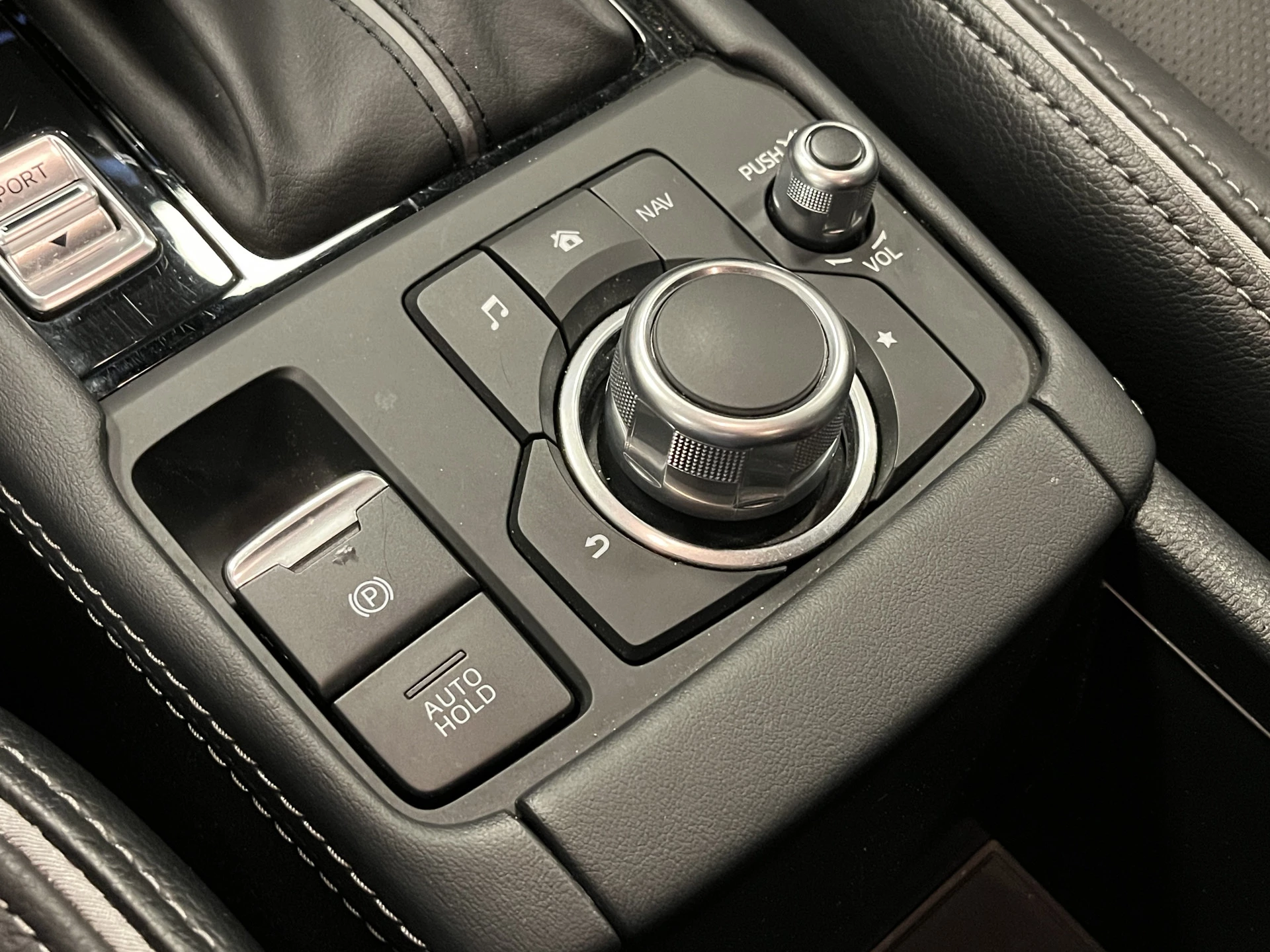 Hoofdafbeelding Mazda CX-3