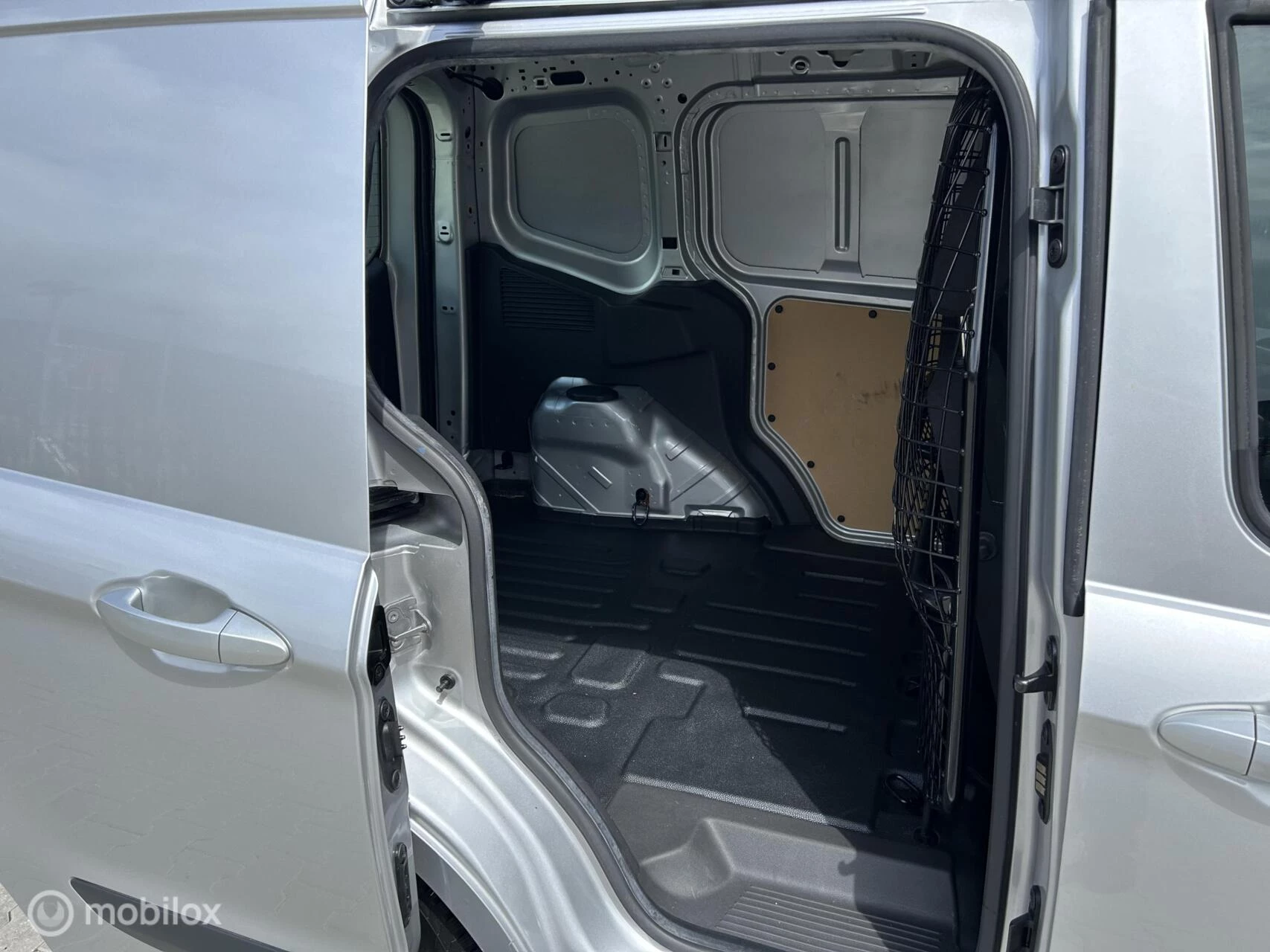 Hoofdafbeelding Ford Transit Courier