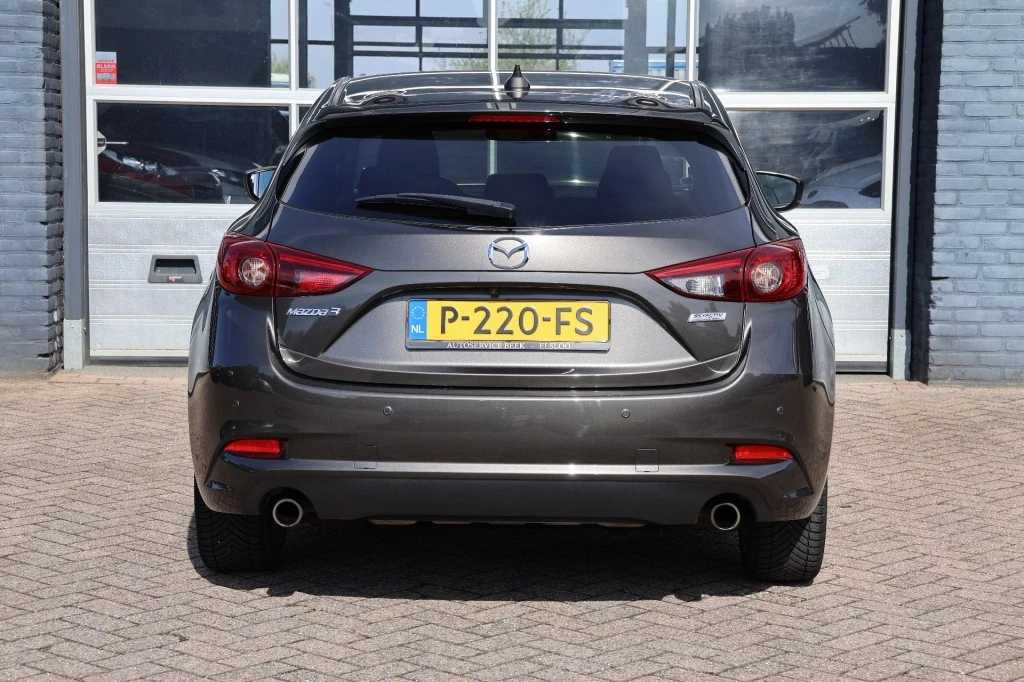 Hoofdafbeelding Mazda 3