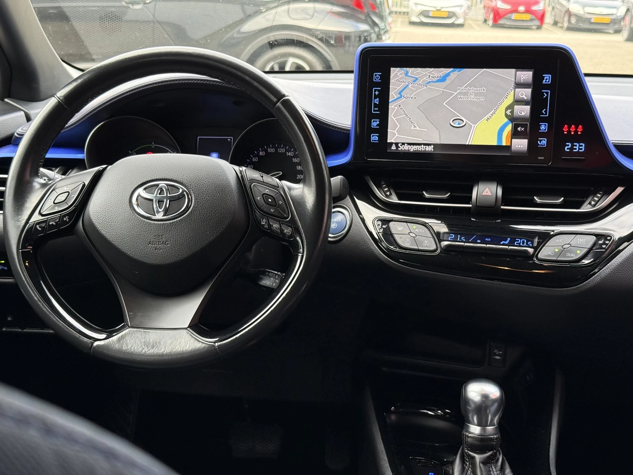 Hoofdafbeelding Toyota C-HR