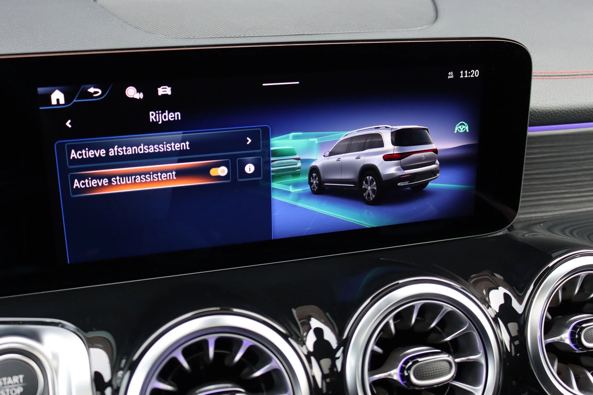 Hoofdafbeelding Mercedes-Benz EQB