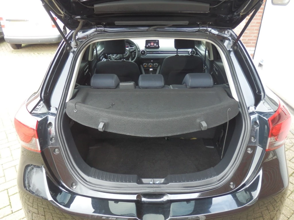 Hoofdafbeelding Mazda 2