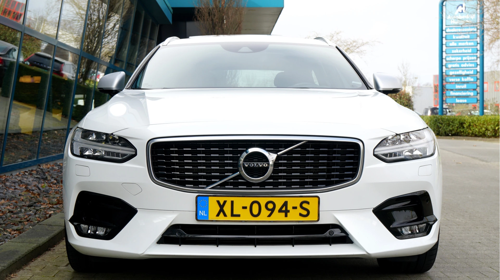 Hoofdafbeelding Volvo V90