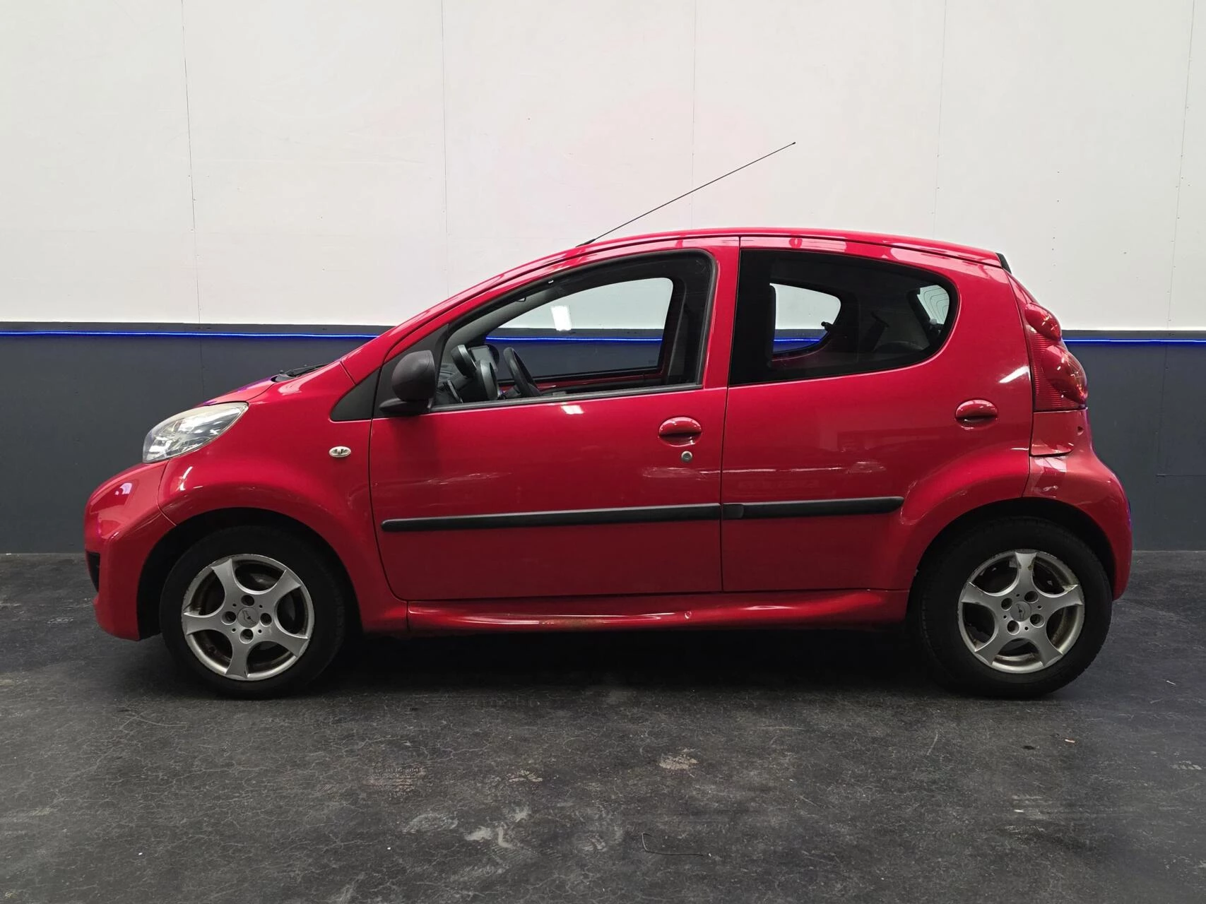 Hoofdafbeelding Peugeot 107