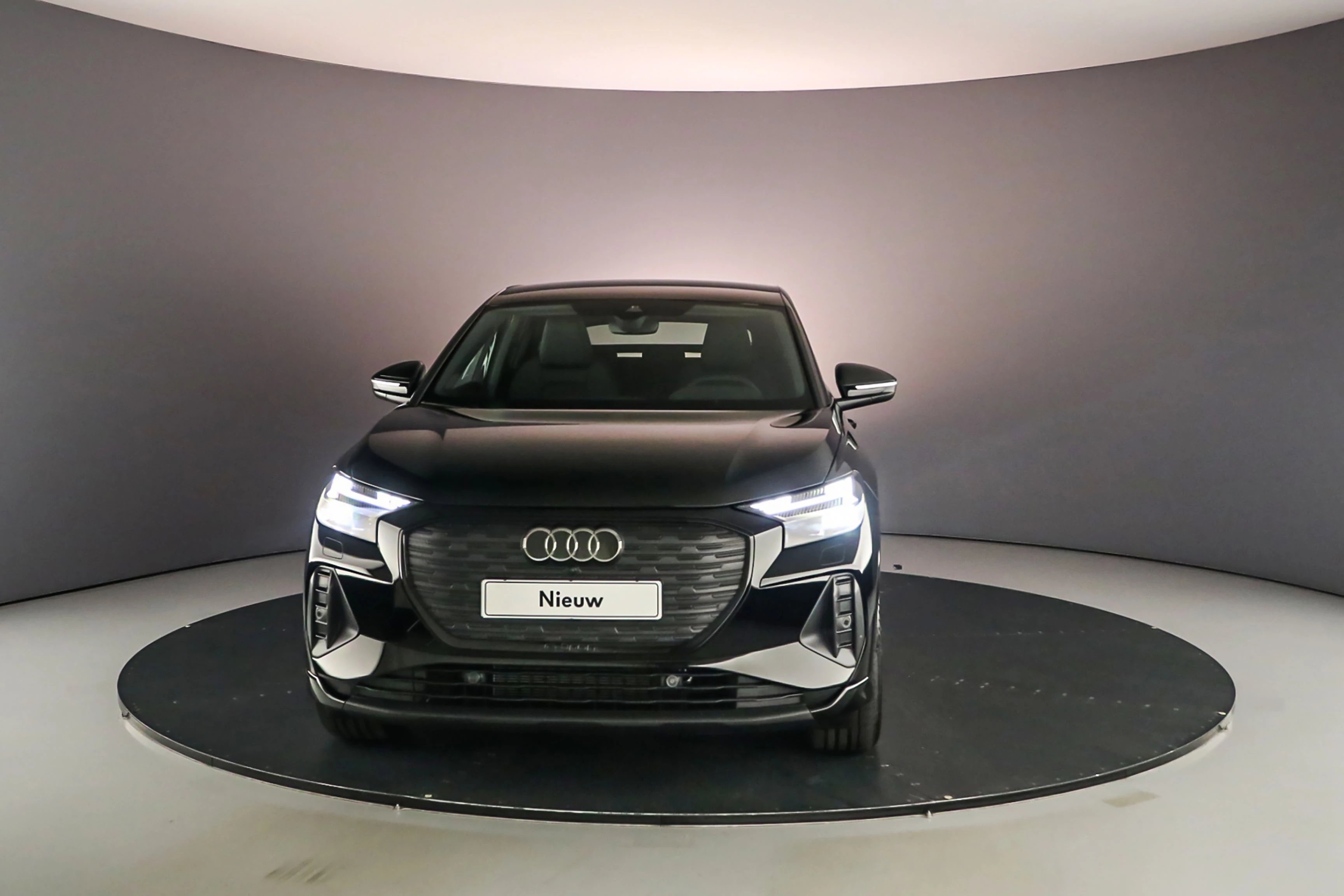 Hoofdafbeelding Audi Q4 e-tron