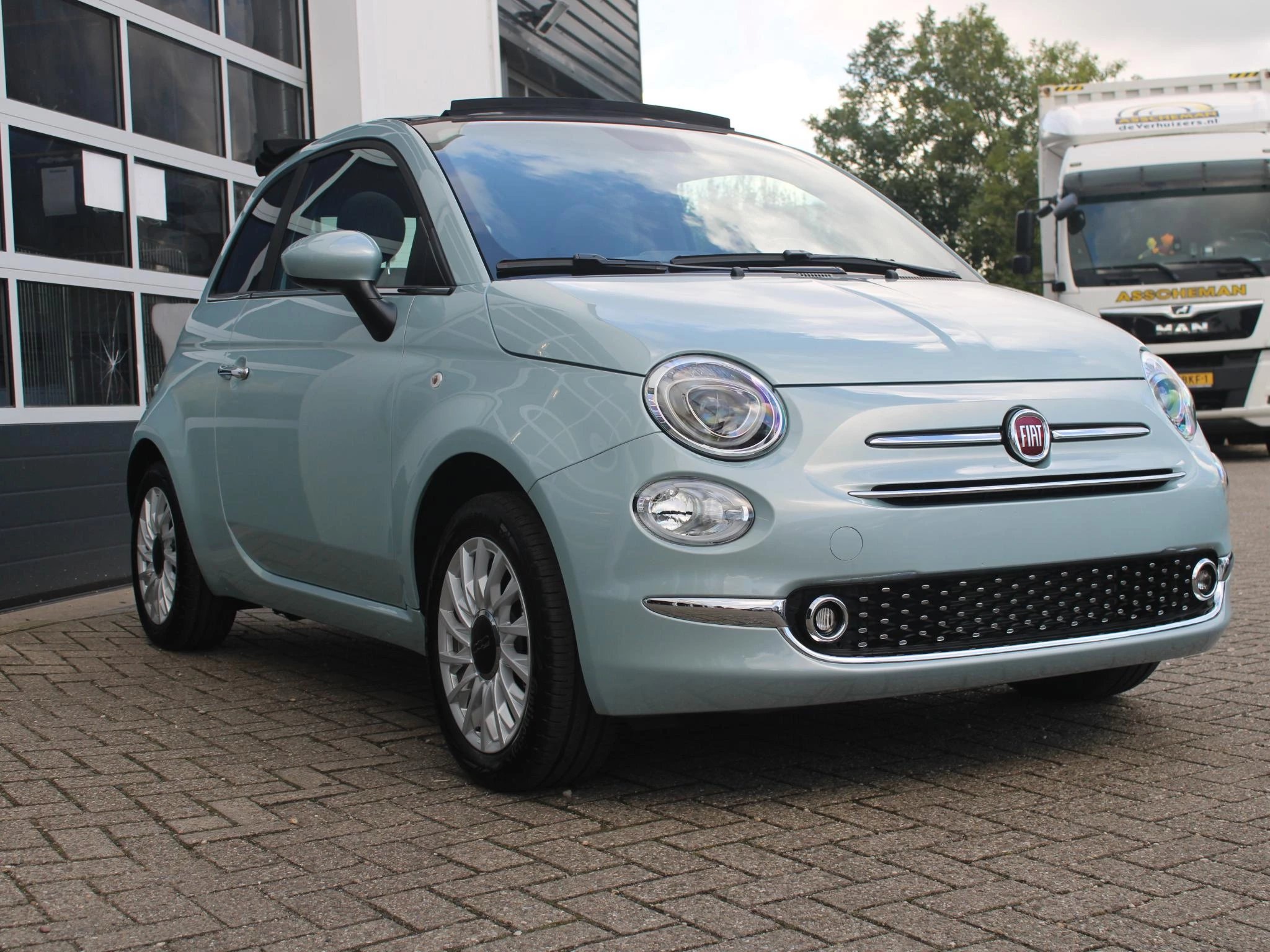 Hoofdafbeelding Fiat 500C