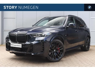 BMW X5 xDrive50e M Sport Automaat / Panoramadak / Trekhaak / Massagefunctie / Parking Assistant Professional / Adaptieve LED / Active Steering / Soft-Close