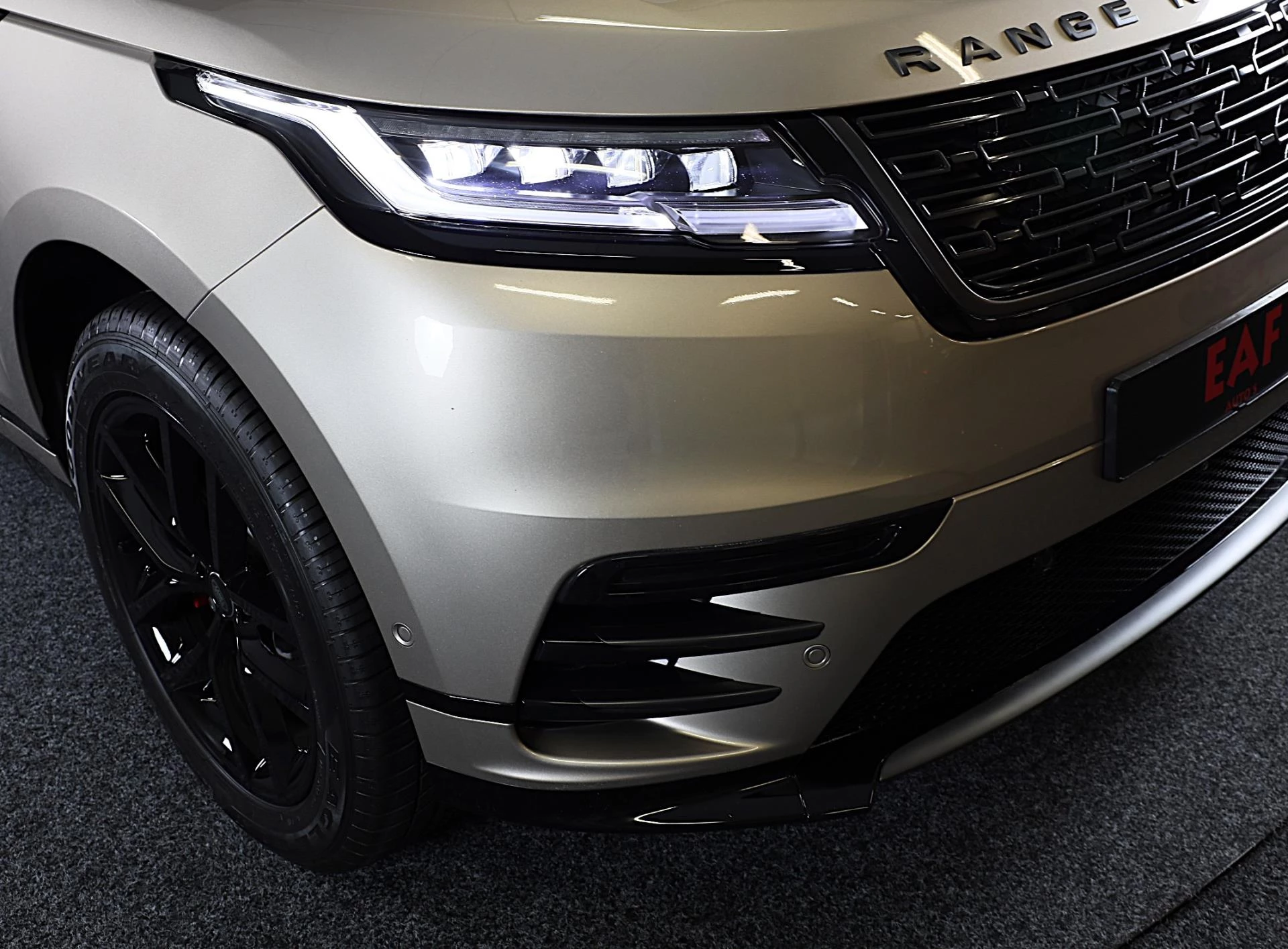 Hoofdafbeelding Land Rover Range Rover Velar