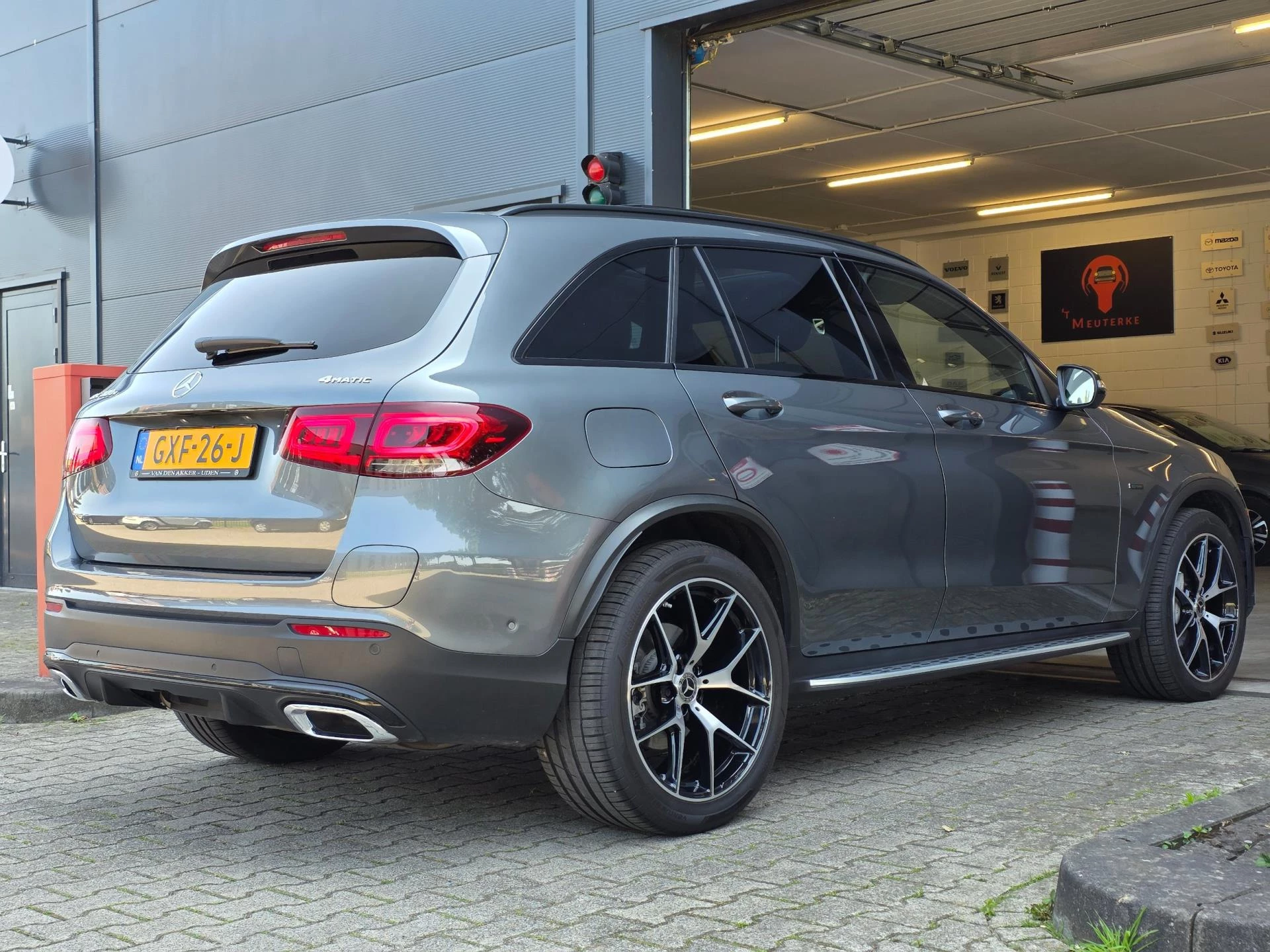 Hoofdafbeelding Mercedes-Benz GLC