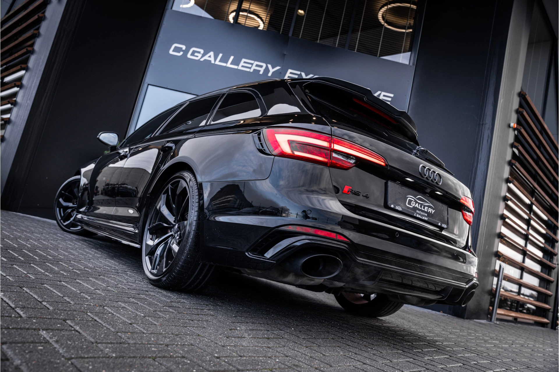 Hoofdafbeelding Audi RS4