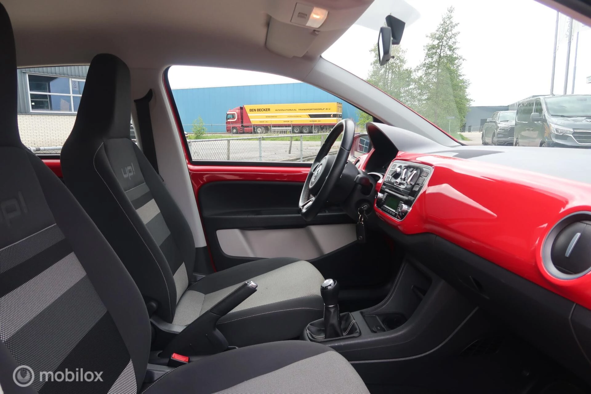 Hoofdafbeelding Volkswagen up!