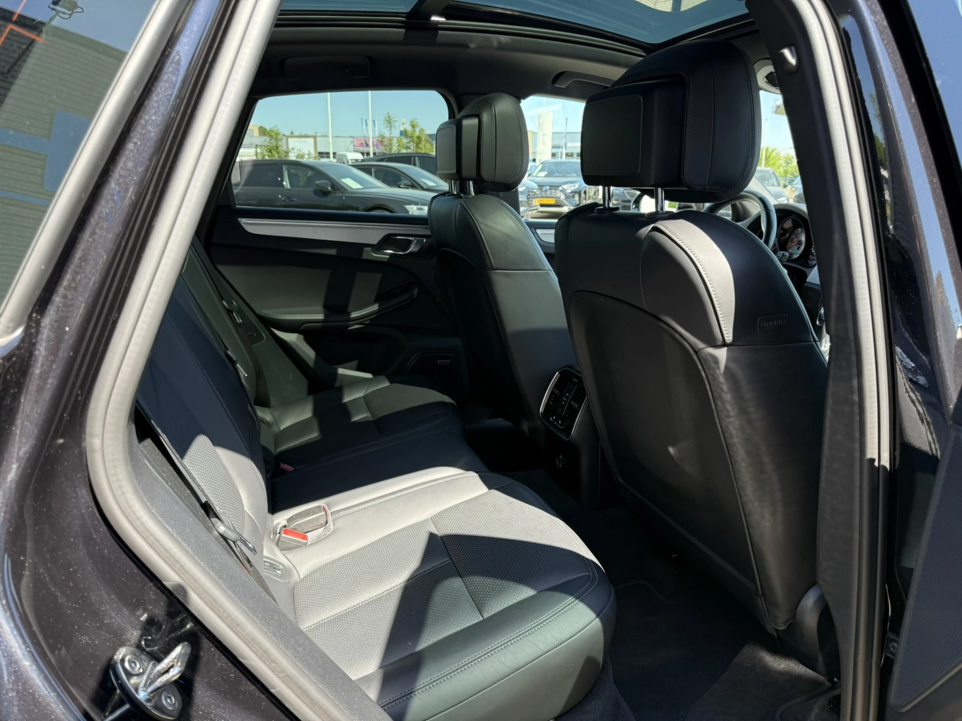 Hoofdafbeelding Porsche Macan