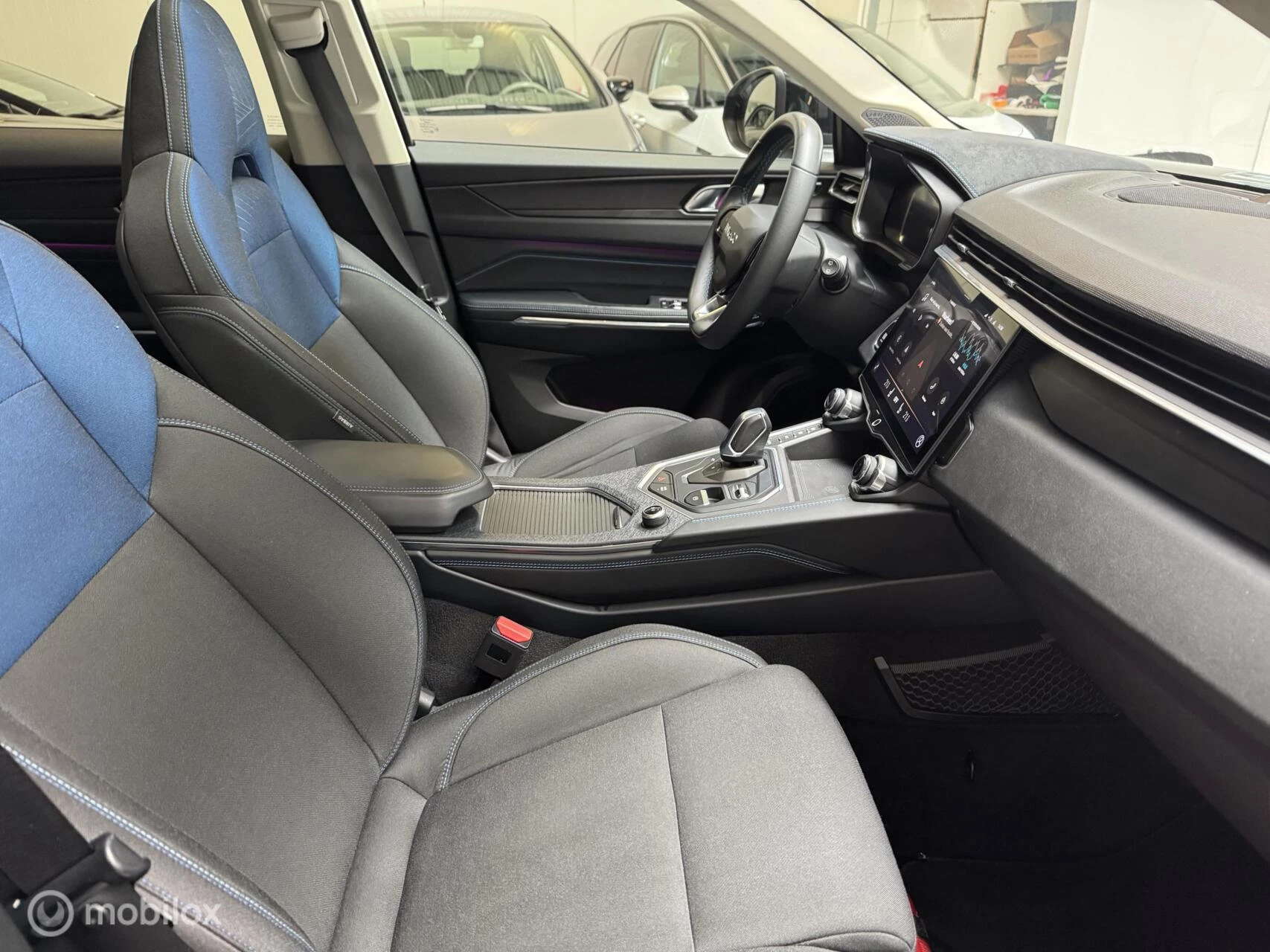 Hoofdafbeelding Lynk & Co 01