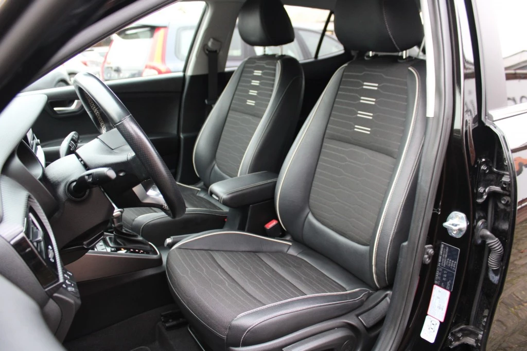 Hoofdafbeelding Kia Stonic