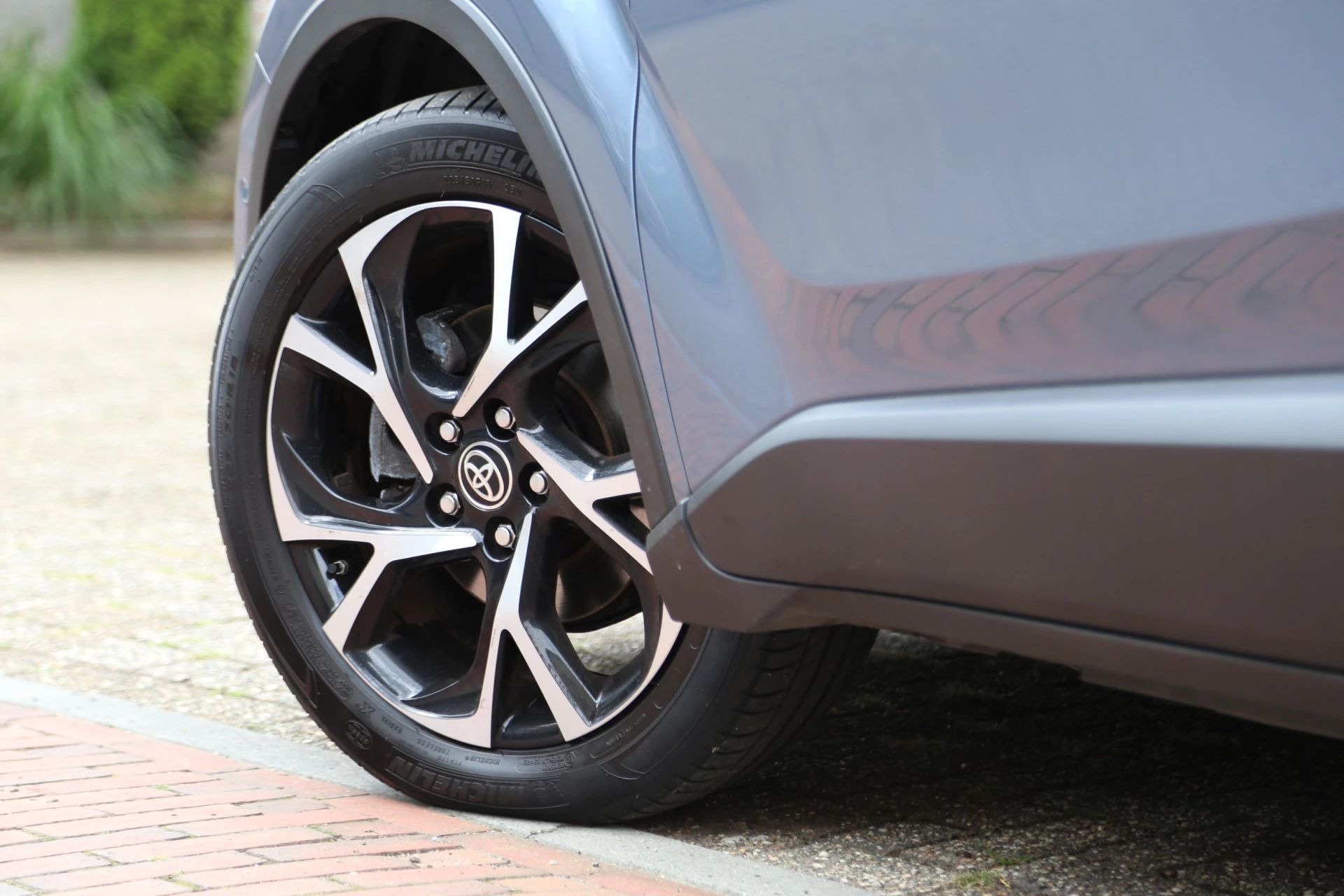 Hoofdafbeelding Toyota C-HR