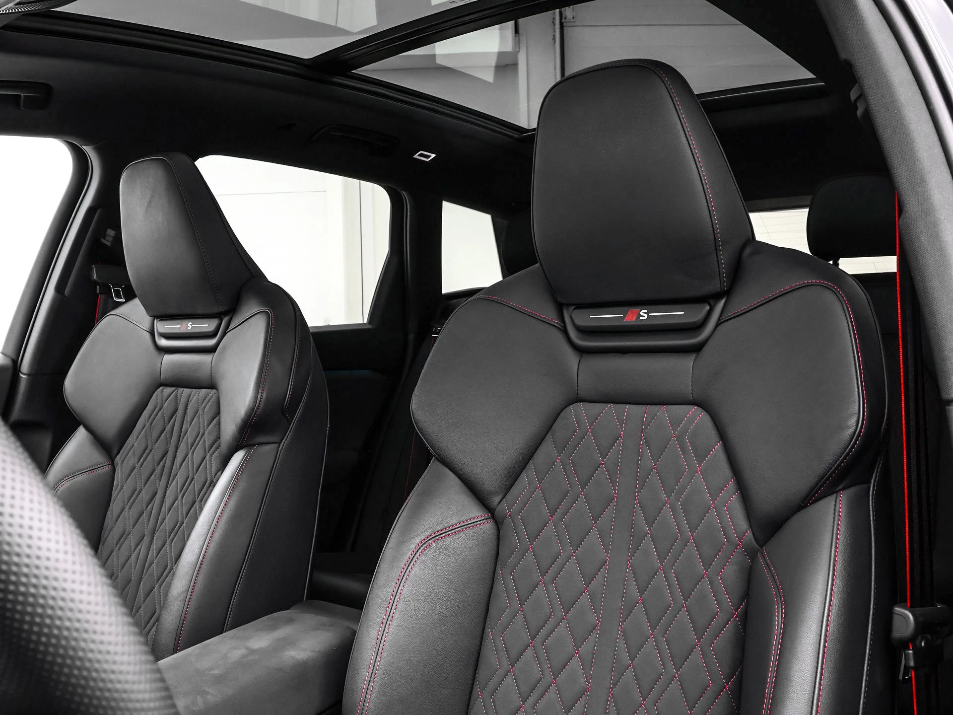 Hoofdafbeelding Audi Q6 e-tron