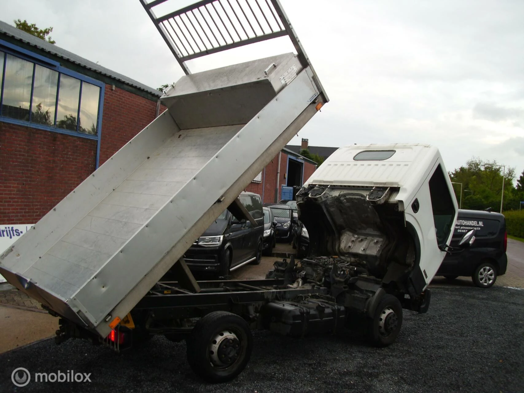 Hoofdafbeelding Nissan NT400 kipper