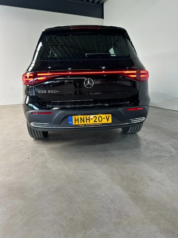 Hoofdafbeelding Mercedes-Benz EQB