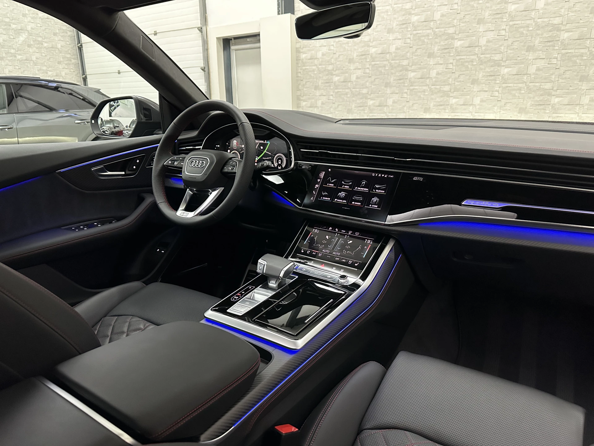Hoofdafbeelding Audi Q8
