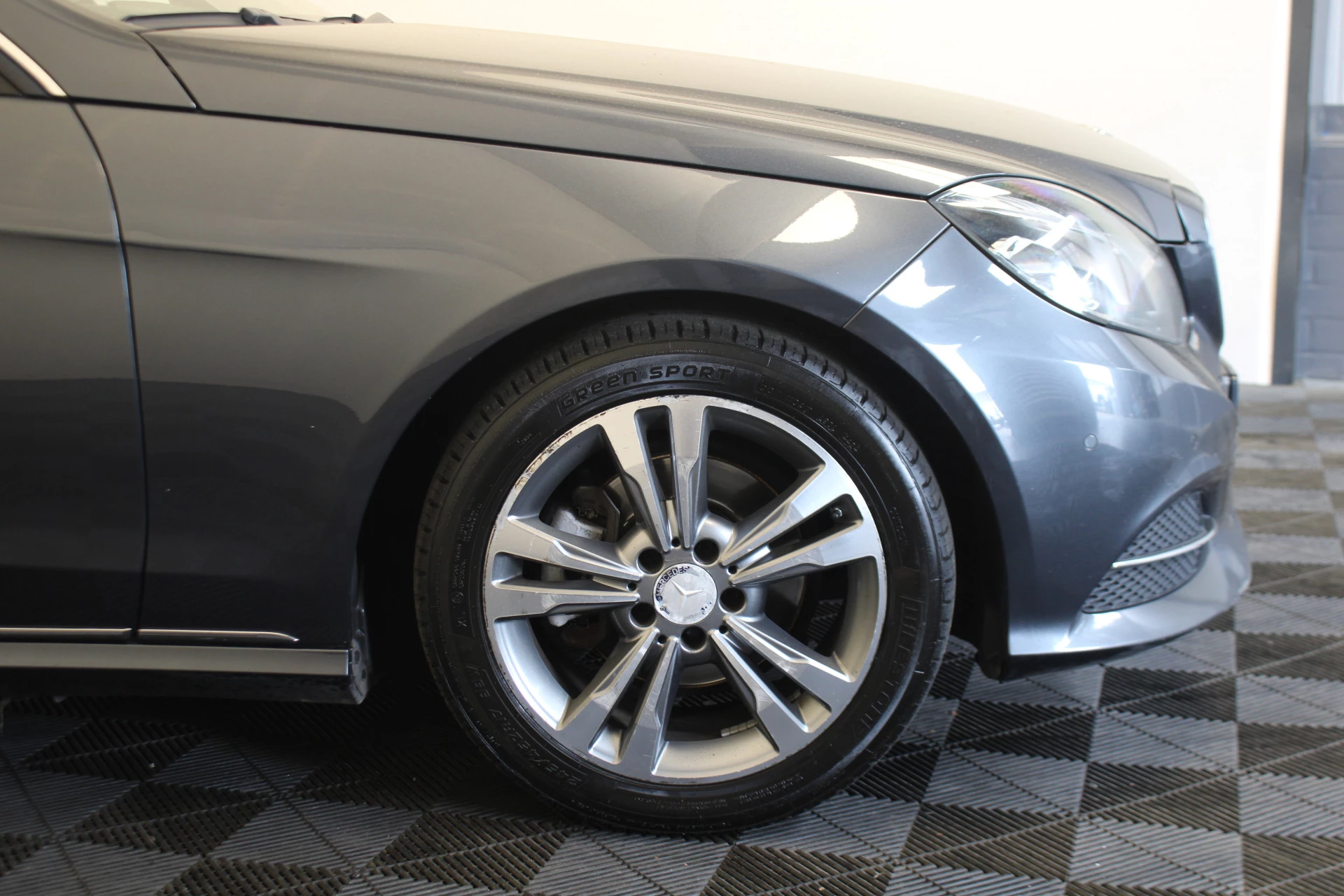 Hoofdafbeelding Mercedes-Benz E-Klasse