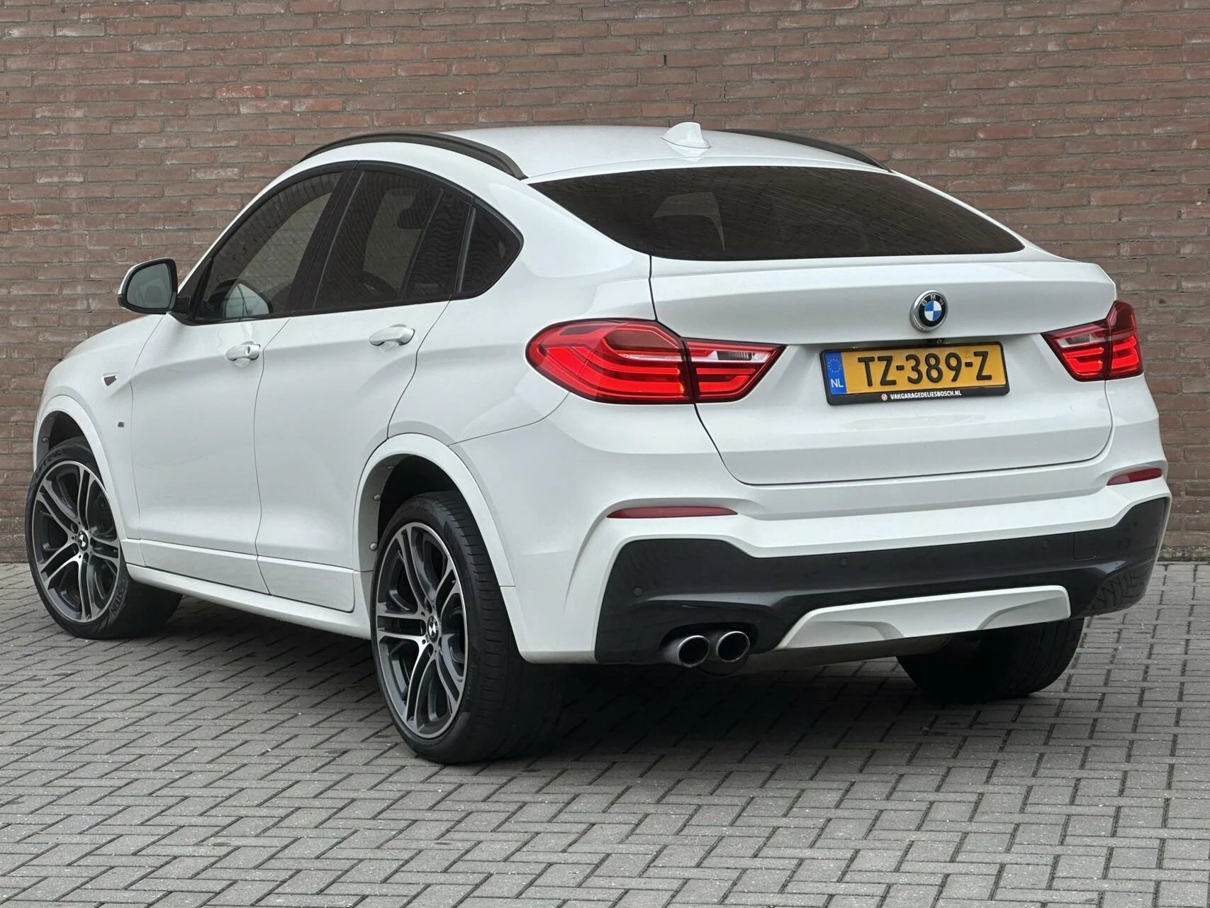 Hoofdafbeelding BMW X4