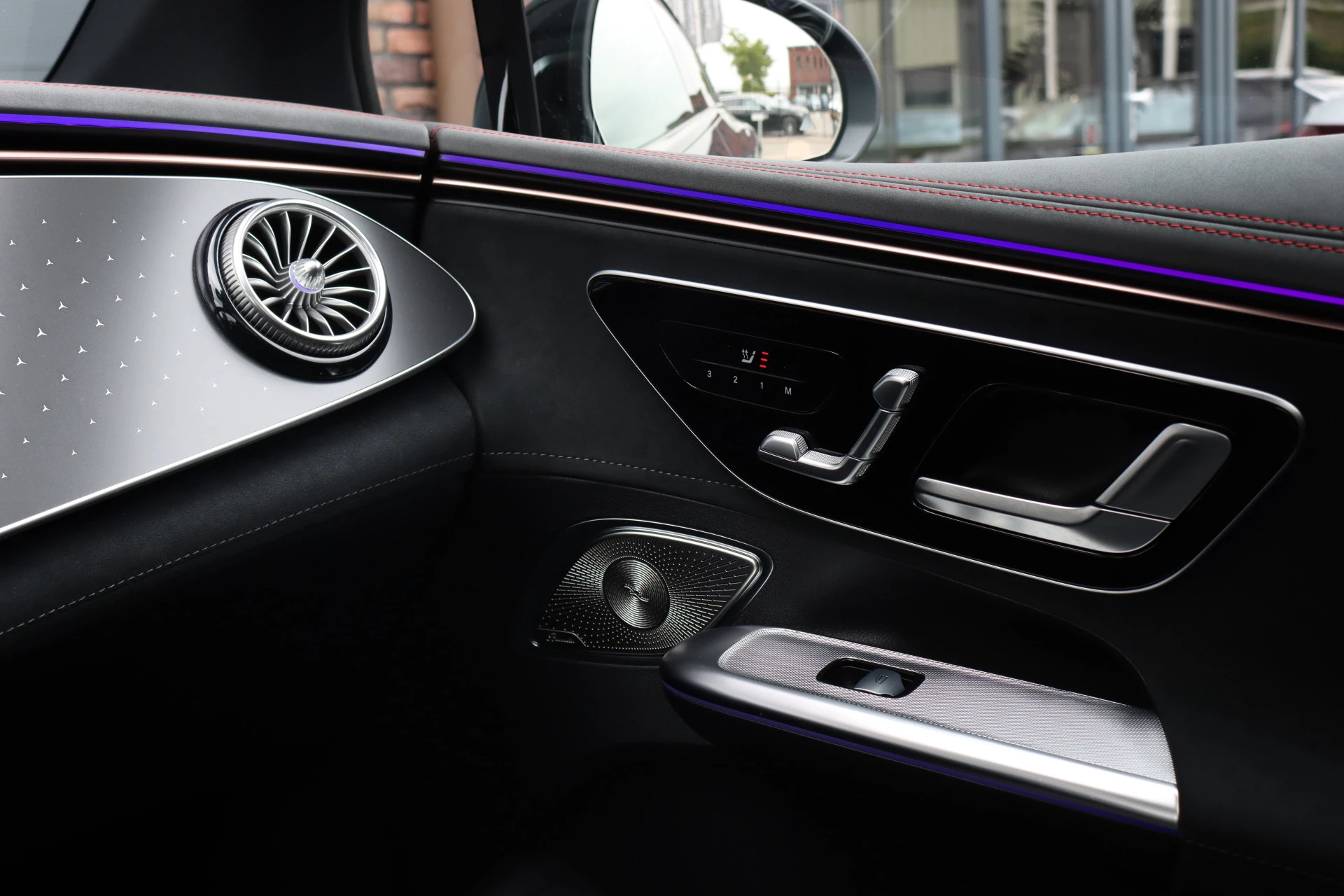 Hoofdafbeelding Mercedes-Benz EQE