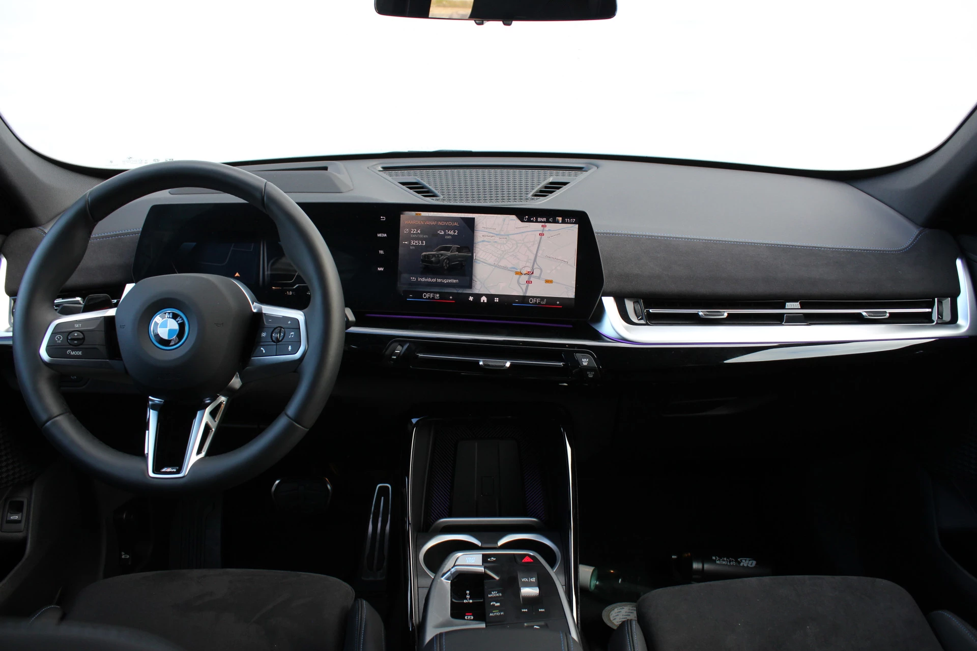 Hoofdafbeelding BMW iX1