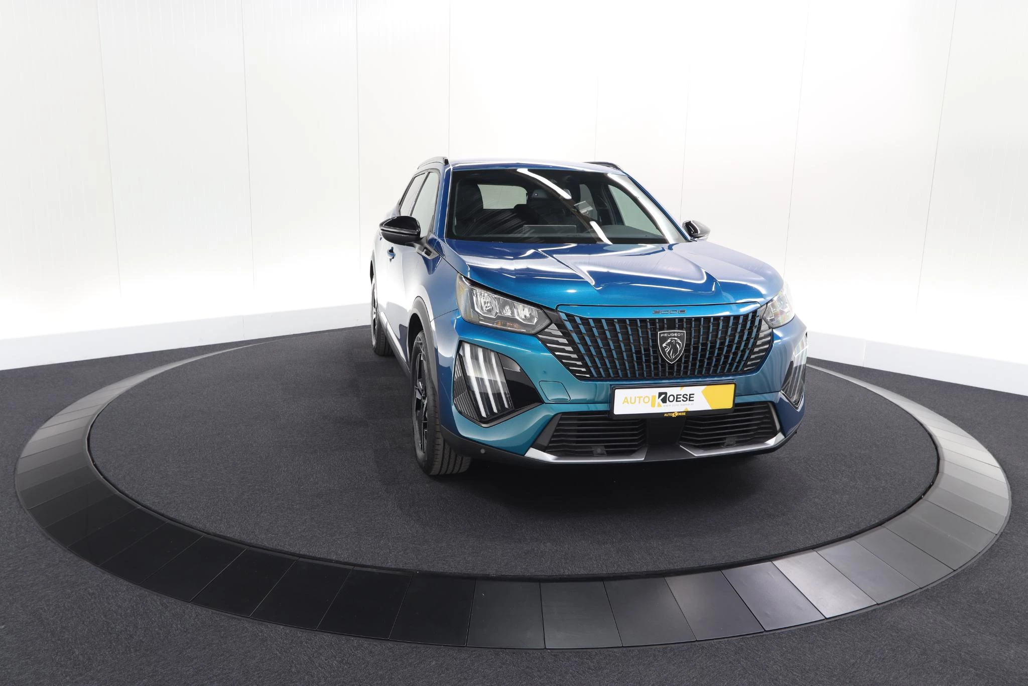 Hoofdafbeelding Peugeot e-2008