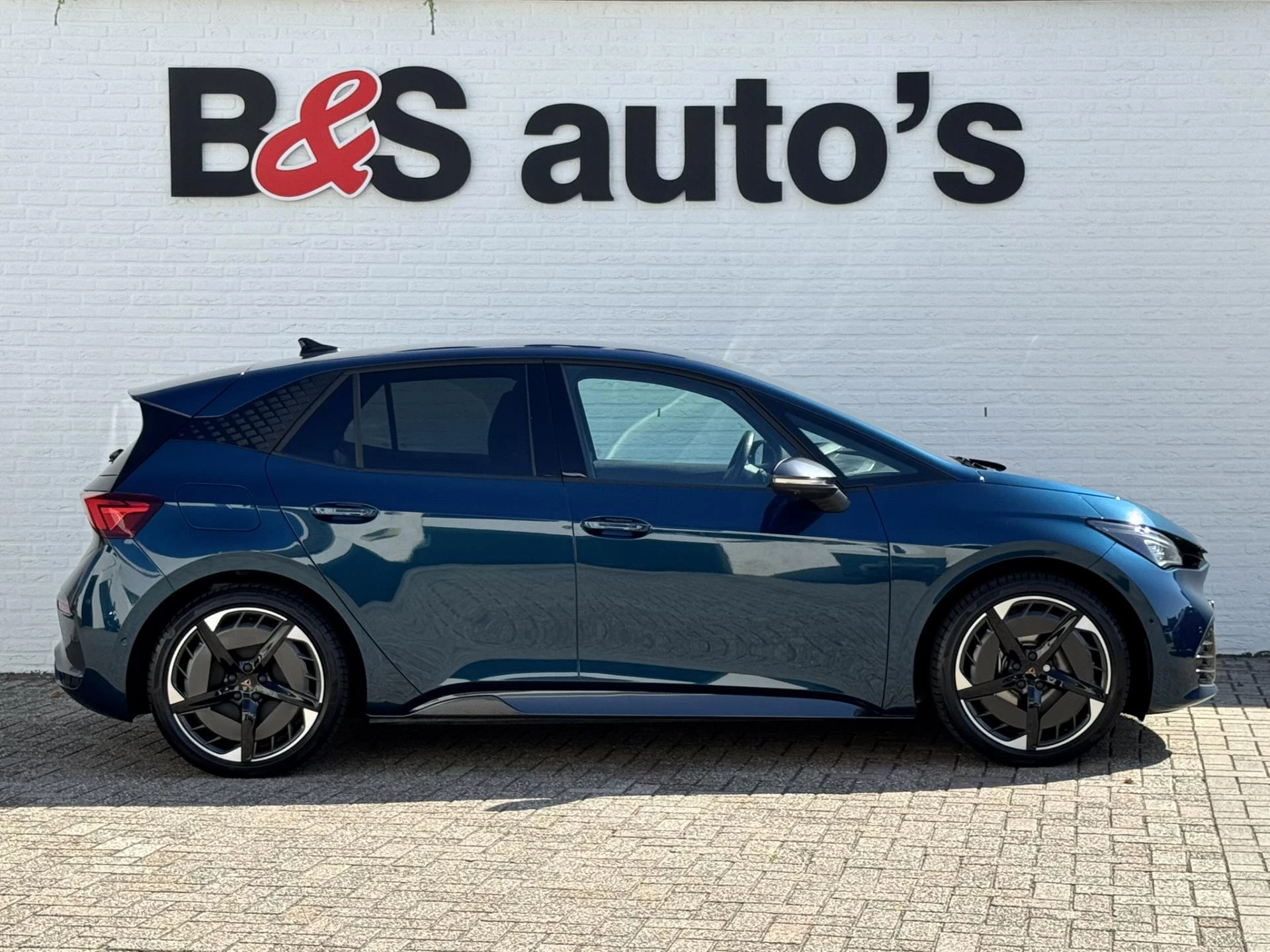 Hoofdafbeelding CUPRA Born