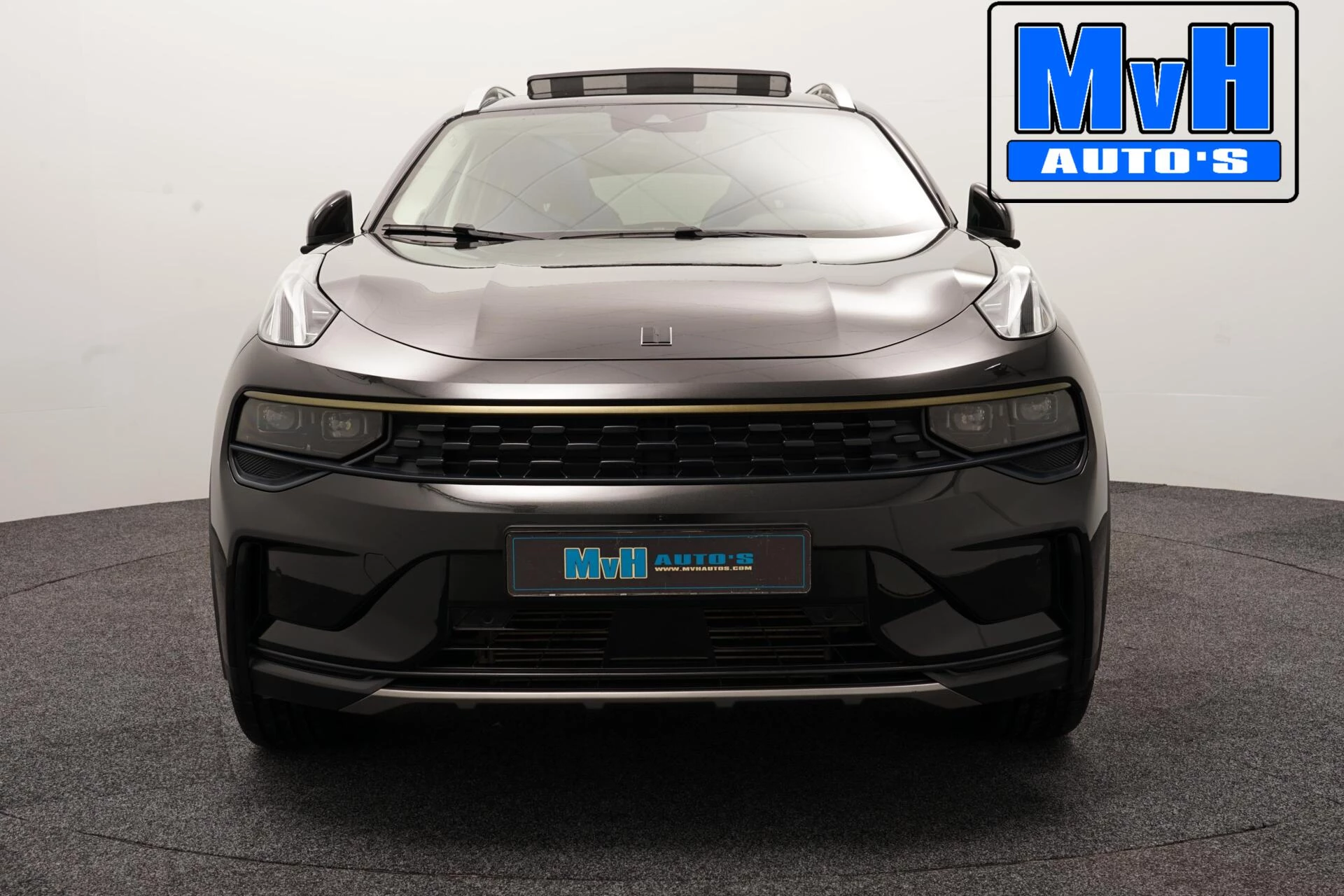 Hoofdafbeelding Lynk & Co 01