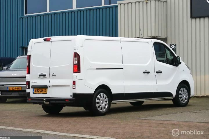 Hoofdafbeelding Nissan NV300