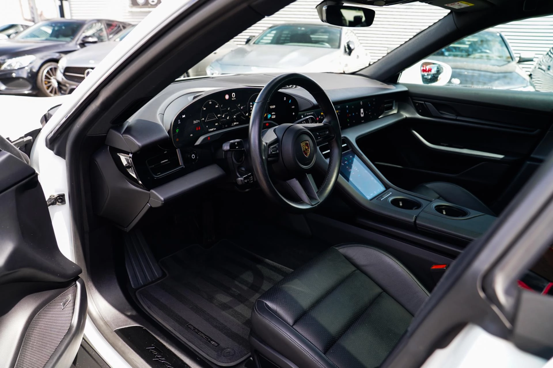 Hoofdafbeelding Porsche Taycan