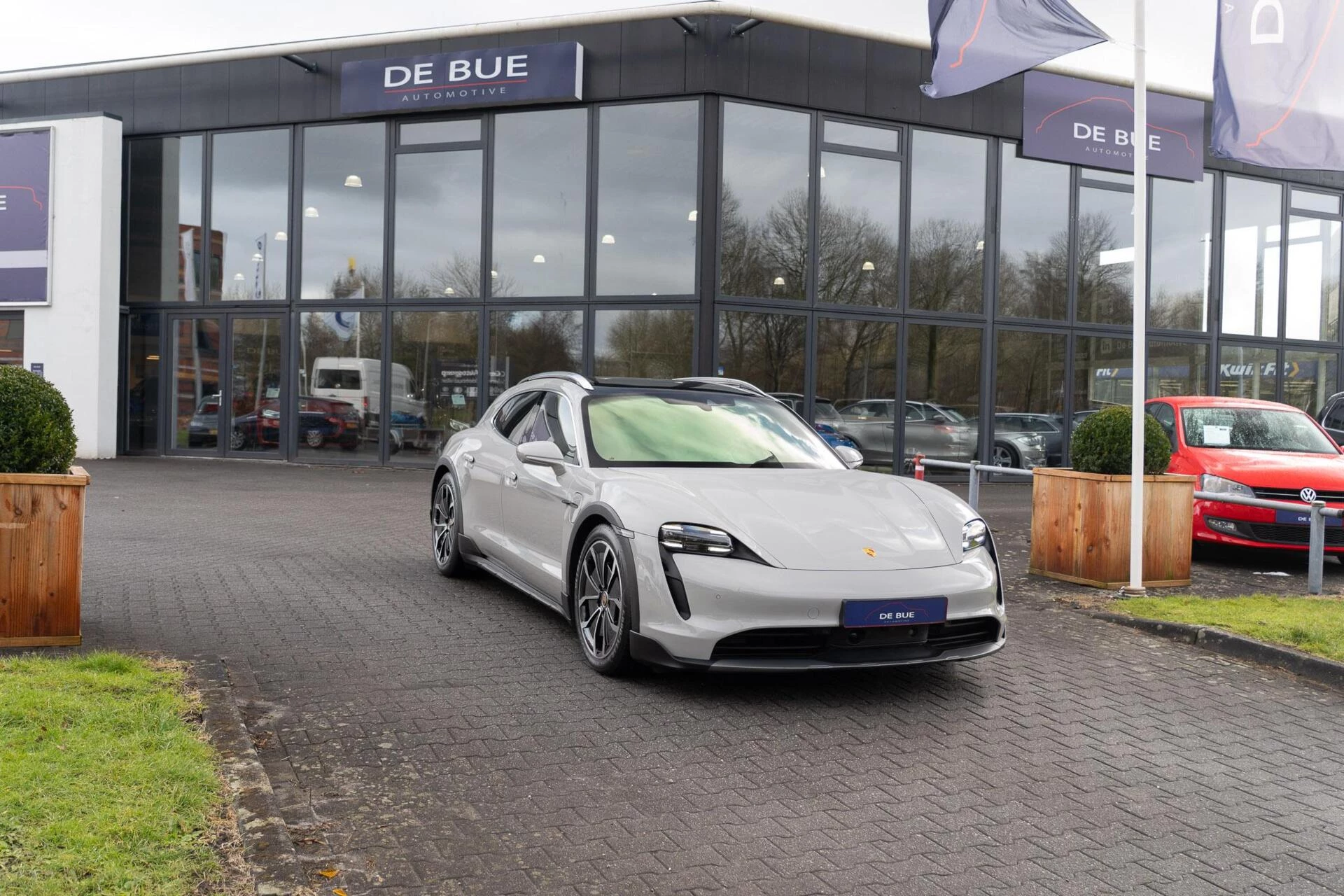 Hoofdafbeelding Porsche Taycan