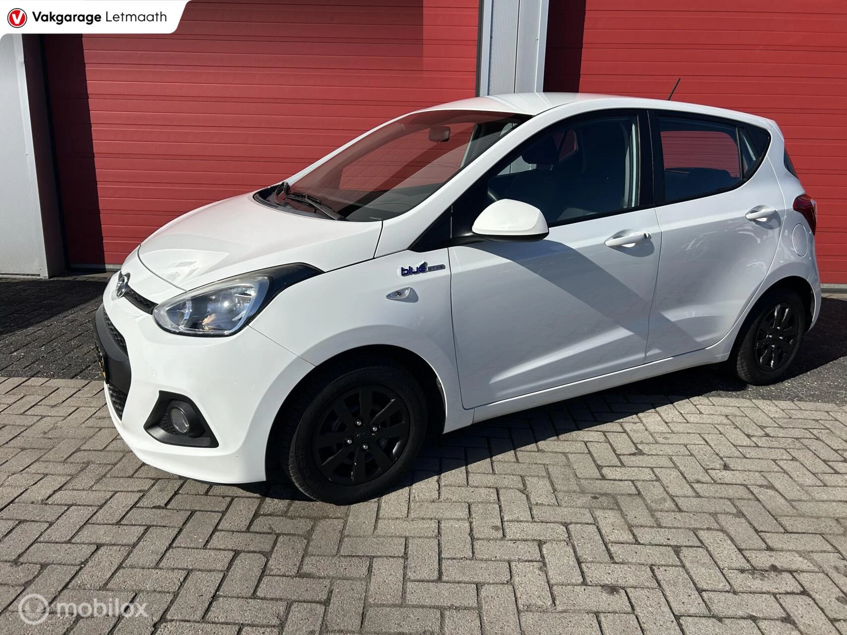 Hoofdafbeelding Hyundai i10