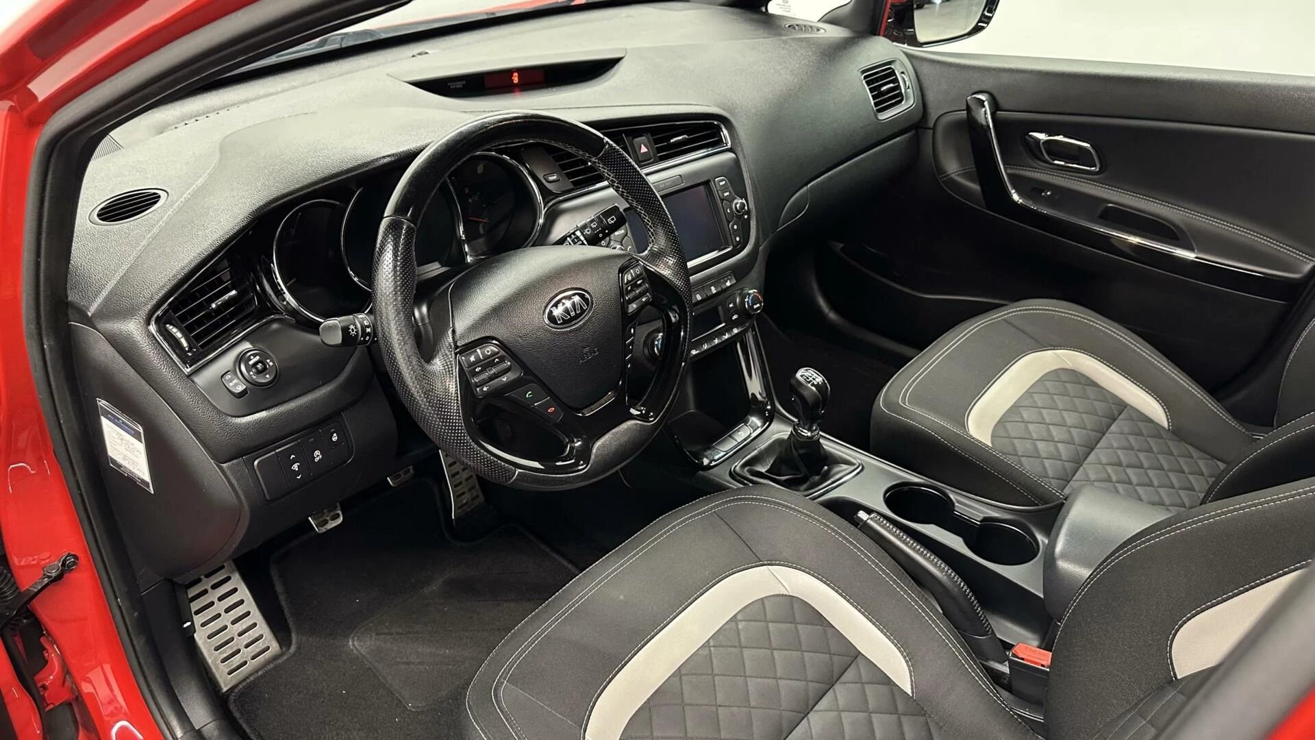 Hoofdafbeelding Kia cee'd
