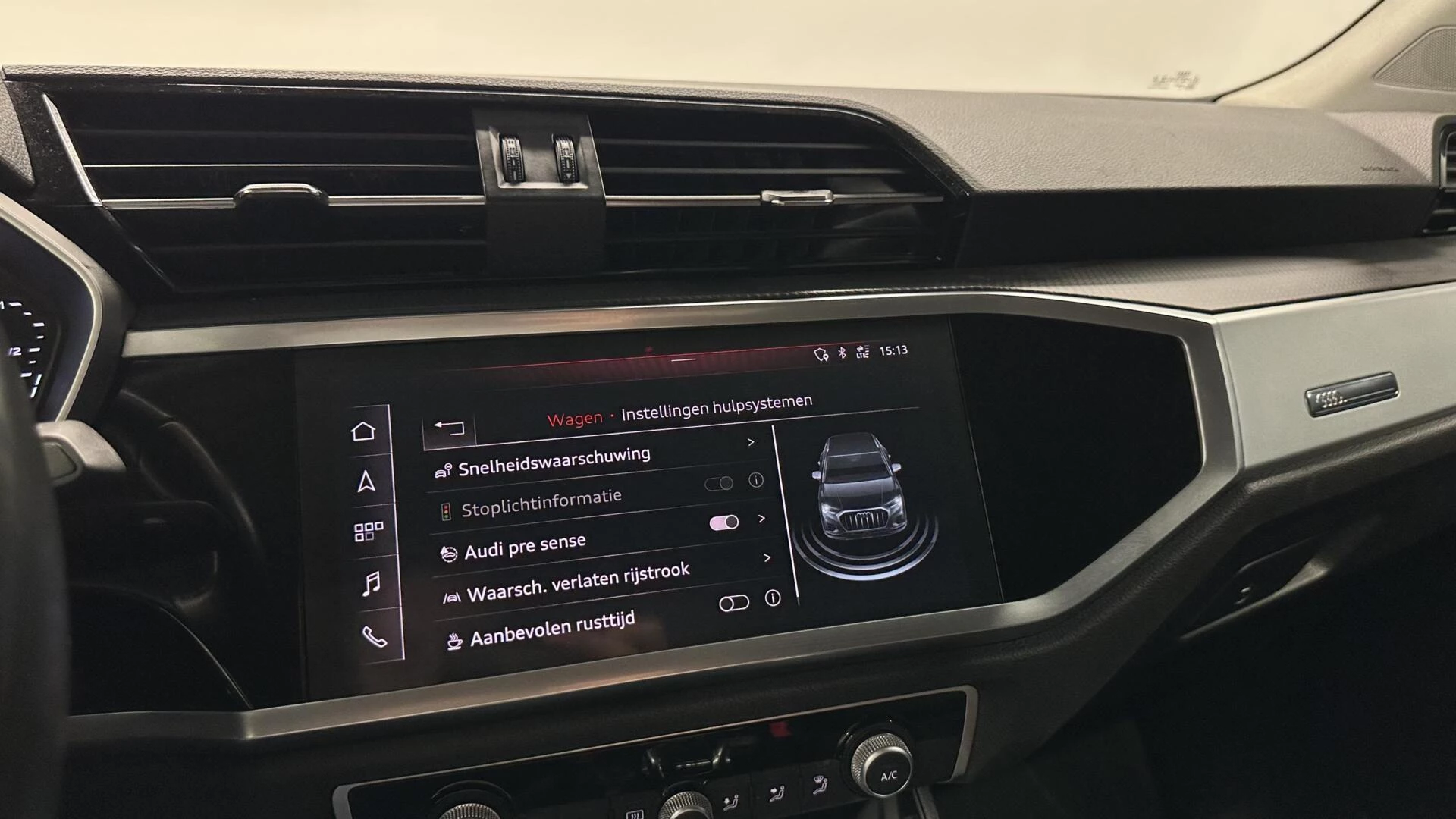 Hoofdafbeelding Audi Q3