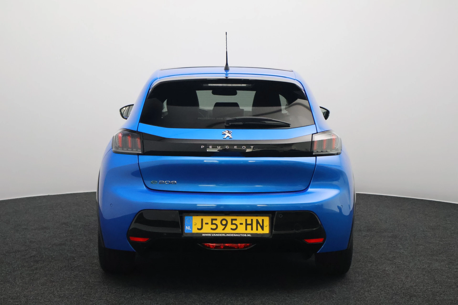 Hoofdafbeelding Peugeot e-208